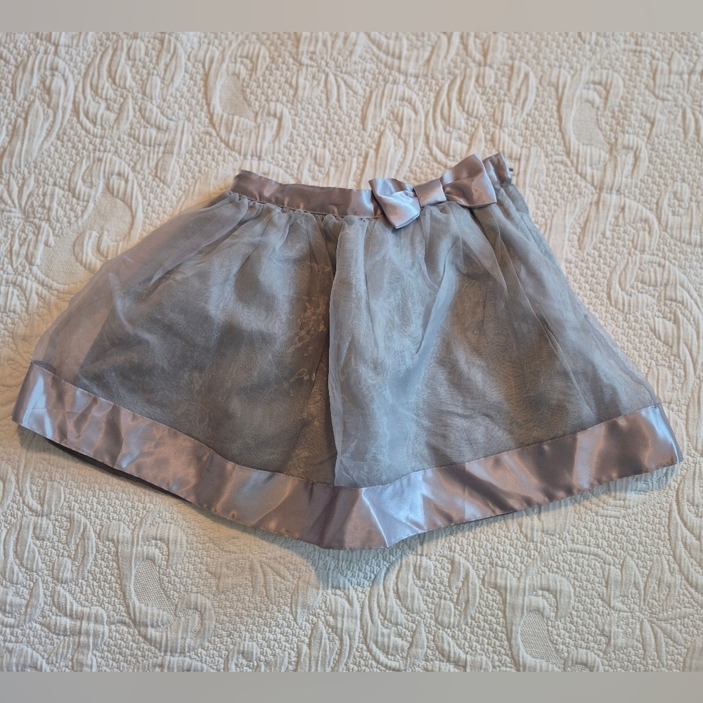 Janie and Jack girls size 5 gray tulle skirt, side zip, fully lined, bow EUC